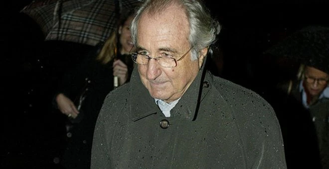 Ο διαβόητος χρηματιστής Μπέρναρντ Μάντοφ που κατάφερε να κλέψει 50 δισ. δολάρια από την Wall Street!-Διαβάστε την ιστορία του